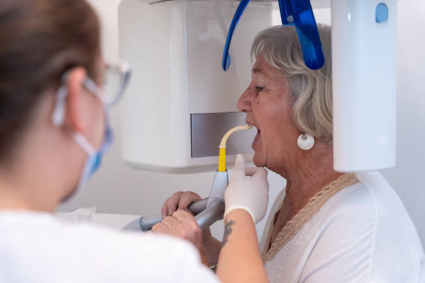 Best Emergency Dental Extractions in Belvedere, CA